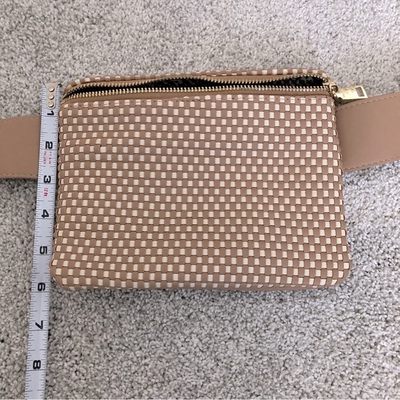 Adjustable Belt Bag, worn once, unknown brand, super cute! - Picture 8 of 10